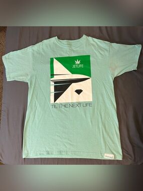 VINTAGE DIAMOND SUPPLY CO - CURREN$Y JET LIFE T-SHIRT (LARGE)